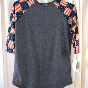 NWT LuLaRoe Girls Size 14 Quarter Sleeve Gray Top w/American Flags